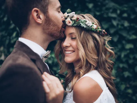 Glückliches Brautpaar