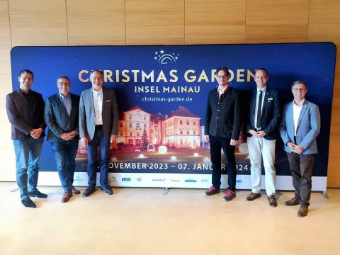 UHPR Teilnehmer der Pressekonferenz zum Christmas Garden Insel Mainau