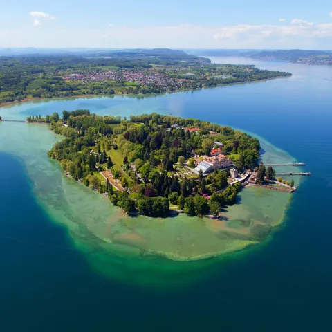 Luftaufnahme von der Insel Mainau im Bodensee